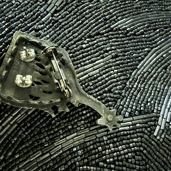 Giraffe Trinket Box - Picture 4 of 4